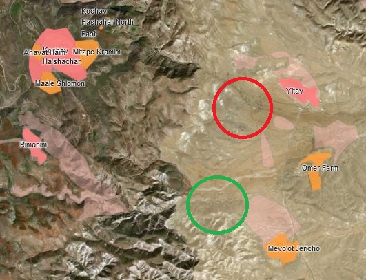 Ras Ein al Auja (roter Kreis) und Al Muarrajat East (grüner Kreis) liegen zwischen Siedlungen (rosa) und Außenposten (orange) nördlich von Jericho; Kartenausschnitt © PeaceNow interactive map