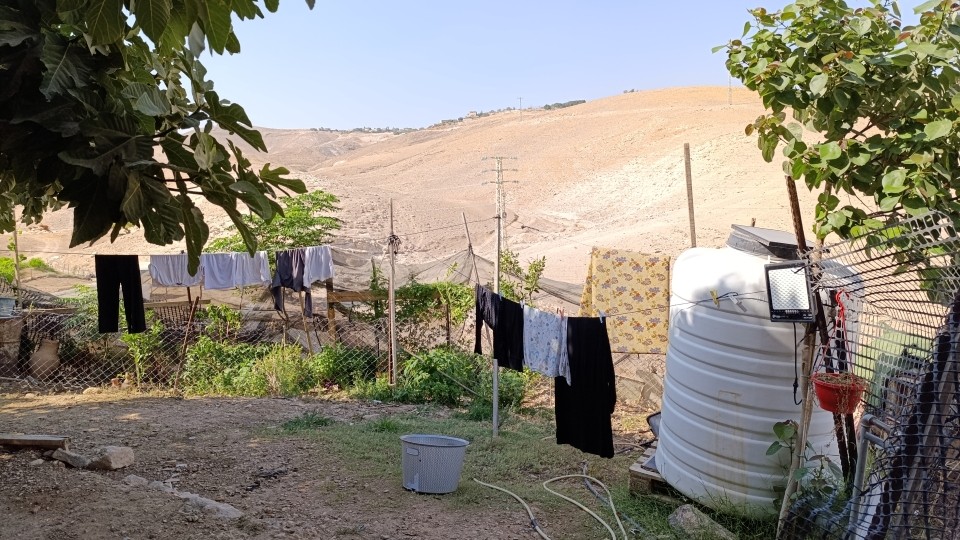 Blick von Sarahs Garten auf die Siedlung Kfar Adumim; © WCC-EAPPI/Martina